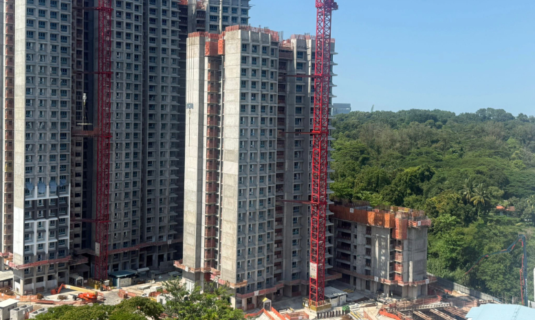BLK 205B.jpg